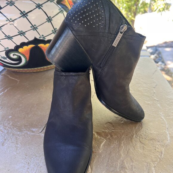 1 State - Black Leather - Small Studded Booties - Y2K - Size 9 / 39 - Picture 7 of 13